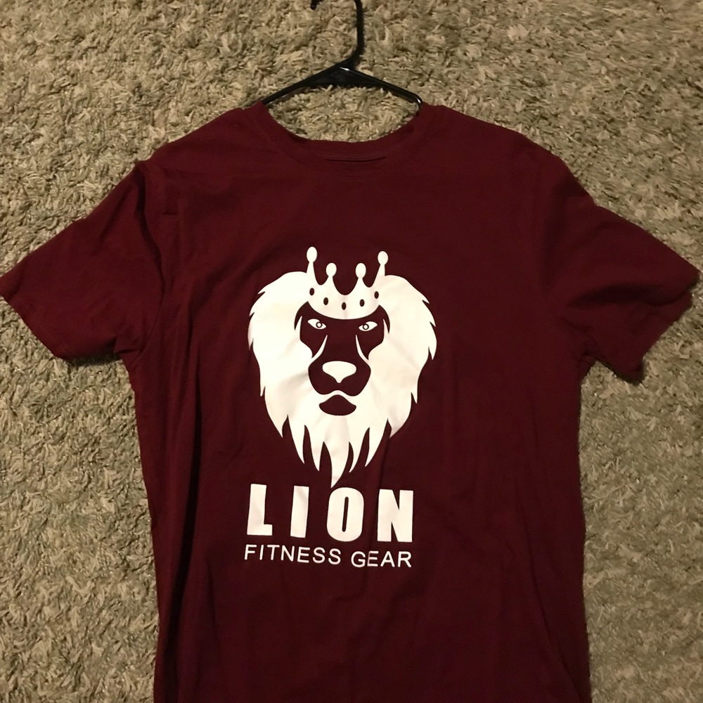 Men’s Premium Lion Fitness Gear T-Shirt